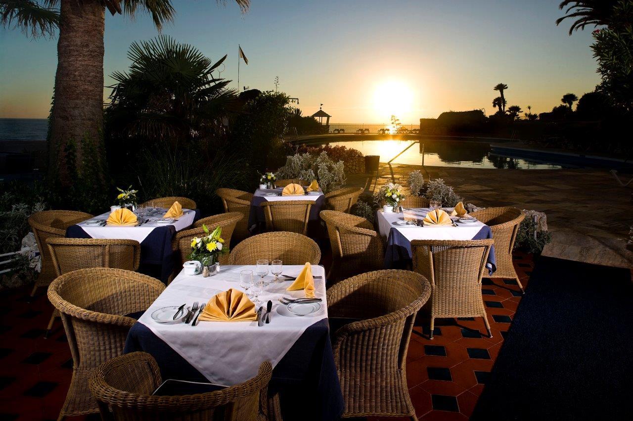 Algarve Casino Hotel Portimao Nhà hàng bức ảnh Sunset at the Hotel